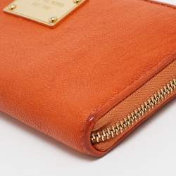 Michael Kors Orange Leather Jet Set Zip Around Wallet