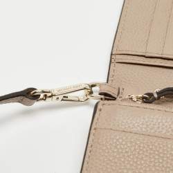 مملوكة مسبقًا Michael Kors Grey Leather Logo Flap Wallet on Strap