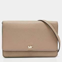 مملوكة مسبقًا Michael Kors Grey Leather Logo Flap Wallet on Strap