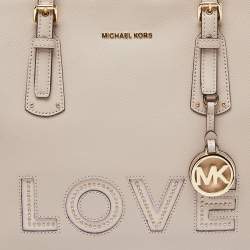 مملوكة مسبقًا Michael Kors Pink Leather Voyager Shopper Tote