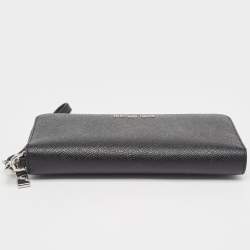 Michael Kors Black Leather Jet Set Zip Around Continental Wallet