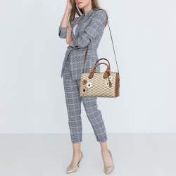 Pre Owned Michael Kors Brown/Beige Signature Coated Canvas Medium Floral Applique Mercer Duffle Bag