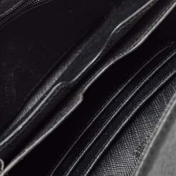 Pre Owned Michael Kors Black Leather Mini Envelope Crossbody Bag