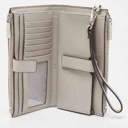 Pre Owned Michael Kors Grey/White Signature Coated Canvas and Leather Adele Wristlet Wallet