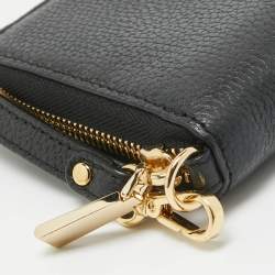 Pre Owned Michael Kors Black Leather Logo Zip Around Wristlet Wallet