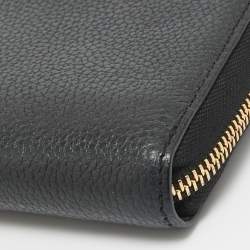 Pre Owned Michael Kors Black Leather Logo Zip Around Wristlet Wallet