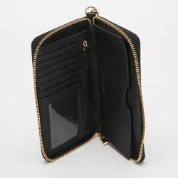 Pre Owned Michael Kors Black Leather Logo Zip Around Wristlet Wallet