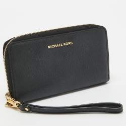 Pre Owned Michael Kors Black Leather Logo Zip Around Wristlet Wallet