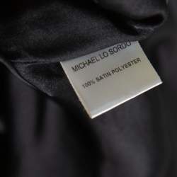 Pre Owned تنورة مايكل لو سوردو بليسيه حافة غير متماثله مزينة فتحة ماكسي ساتان أسود مقاس وسط (ميديوم)