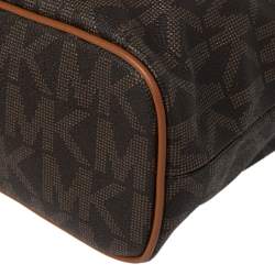 مملوكة مسبقًا MICHAEL Michael Kors Brown Signature Coated Canvas and Leather Medium Frankie Bucket Bag