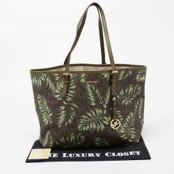 Pre Owned MICHAEL Michael Kors Green Palm Leaves Printed Coated Canvas and Leather Travel Jet Set Tote