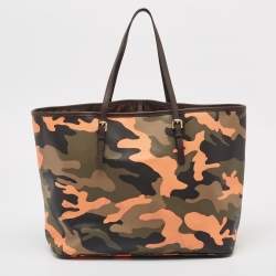 مملوكة مسبقًا MICHAEL Michael Kors Multicolor Camouflage Leather Large Jet Set Travel Tote