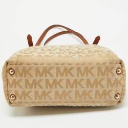 Pre Owned MICHAEL Michael Kors Beige/Brown Signature Canvas and Leather Jet Set Top Zip Tote