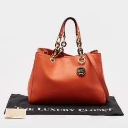 Pre Owned حقيبة يد توتس مايكل مايكل كورس سينثيا جلد سافيانو بني متوسطة