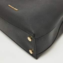 Pre Owned MICHAEL Michael Kors Black Saffiano Leather Portia Top Handle Bag