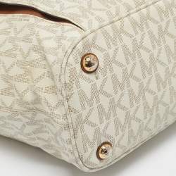 MICHAEL Michael Kors Off White Signature Coated Canvas  Jet Set Snap Pocket Tote
