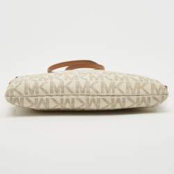 MICHAEL Michael Kors Off White Signature Coated Canvas Jet Set Travel Pochette Bag
