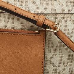 MICHAEL Michael Kors Off White Signature Coated Canvas Jet Set Travel Pochette Bag