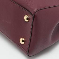 مملوكة مسبقًا MICHAEL Michael Kors Cynthia Medium Burgundy Leather Tote