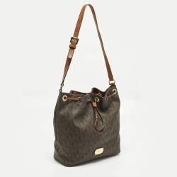 مملوكة مسبقًا حقيبة باكت مايكل مايكل كورس جولز كانفاس مقوى بشعار الماركة بني