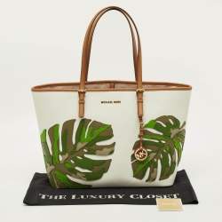 Pre Owned حقيبة يد مايكل مايكل كورس جت ست جلد كبيرة للسفر