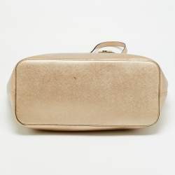 مملوكة مسبقًا حقيبة يد مايكل مايكل كورس جت ست ترافل جلد ذهبي شاحب