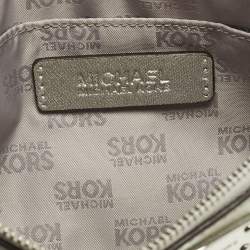 مملوكة مسبقًا MICHAEL Michael Kors Silver Saffiano Leather Studded Flat Wristlet Pouch