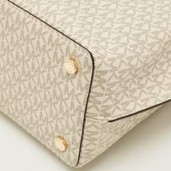 Pre Owned حقيبة يد مايكل مايكل كورس روبي قماش مغطى بطبعة الشعار أبيض/بني وجلدي