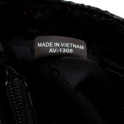 Pre Owned حقيبة كروس مايكل مايكل كورس قفل دوار جلد لامع نقش ثعبان سوداء