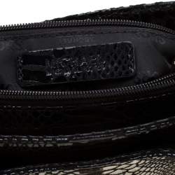 Pre Owned حقيبة كروس مايكل مايكل كورس قفل دوار جلد لامع نقش ثعبان سوداء