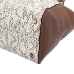 Pre Owned حقيبة مايكل كورس Ciara كانفاس مقوى شهيرة بنية/ بيضاء