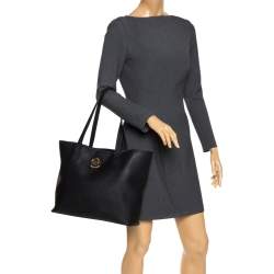 Pre Owned حقيبة مايكل مايكل كورس ترافيل جيت سيت جلد أسود