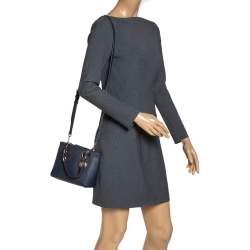 Pre Owned MICHAEL Michael Kors Navy Blue Leather Mini Cynthia Crossbody Bag