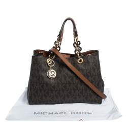 Pre Owned MICHAEL Michael Kors Brown Signature Coated Canvas Medium Cynthia Tote