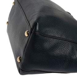 مملوكة مسبقًا حقيبة يد مايكل مايكل كورس جلد أزرق بيدين