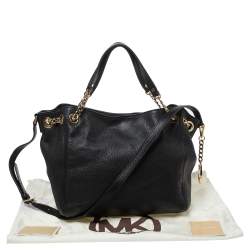 Pre Owned حقيبة كتف مايكل مايكل كورس سلسلة جلد أسود