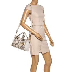 Pre Owned Michael Michael Kors Cream Leather Grayson Grommet Satchel