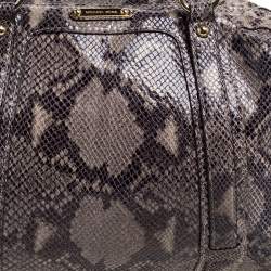 مملوكة مسبقًا حقيبة مايكل كورس جلد ثعبان رصاصي/أسود