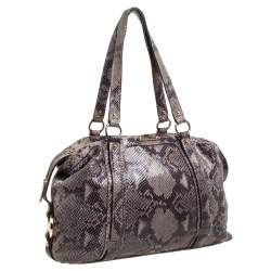 مملوكة مسبقًا حقيبة مايكل كورس جلد ثعبان رصاصي/أسود