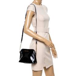 Pre Owned حقيبة كروس مايكل مايكل كورس سيندي جلد لامع أسود منقوش 