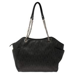 Pre Owned MICHAEL Micheal Kors Black Signature Canvas Jet Set Travel Chain Tote