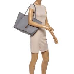 Pre Owned Michael Michael Kors Grey Leather Large Jet Set Travel Tote