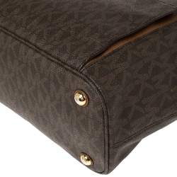 Pre Owned حقيبة مايكل مايكل كورس شيارا كانفاس بني داكن بالشعار