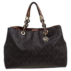 Pre Owned MICHAEL Michael Kors Brown Signature Coated Canvas Medium Cynthia Tote