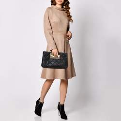 �مملوكة مسبقًا MICHAEL Michael Kors Black Quilted Leather Berkley Clutch