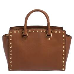 مملوكة مسبقًا MICHAEL Michael Kors Brown Studded Leather Selma Tote