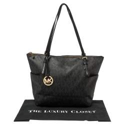 Pre Owned حقيبة يد مايكل مايكل كوررس جيت سيت كانفاس مقوى مطبوع نقشة شعار الماركة أسود