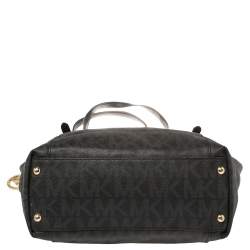 Pre Owned حقيبة يد مايكل مايكل كوررس جيت سيت كانفاس مقوى مطبوع نقشة شعار الماركة أسود