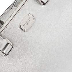 Pre Owned MICHAEL Michael Kors Metallic Silver Leather Medium Kellen Satchel