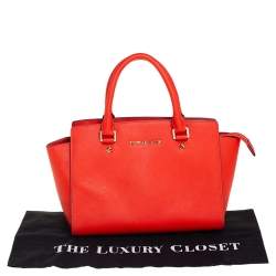 Pre Owned MICHAEL Michael Kors Red Saffiano Leather Medium Selma Tote